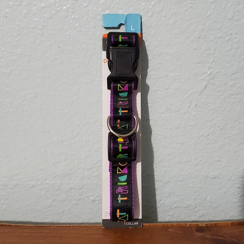2013, Trick or treat large dog collar. New
